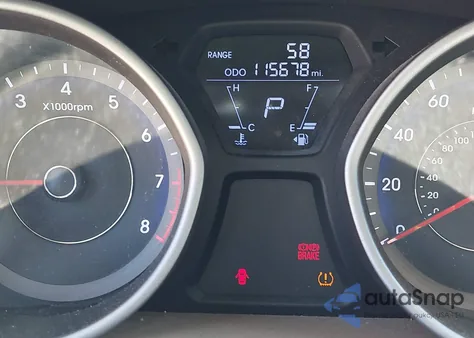 2011 Hyundai Elantra Gls (Ulsan Plant) z USA, uszkodzony, nr VIN KMHDH4AE2BU084339